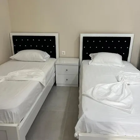 Harmony 3* Sarandë